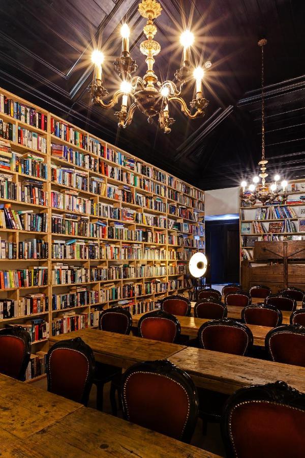The Literary Man Obidos Hotel Exterior photo