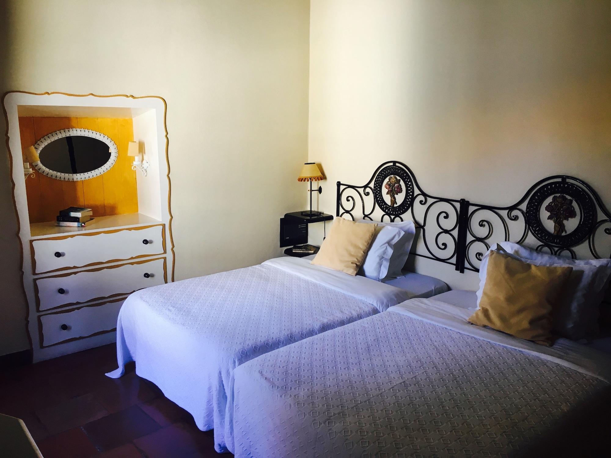 The Literary Man Obidos Hotel Exterior photo