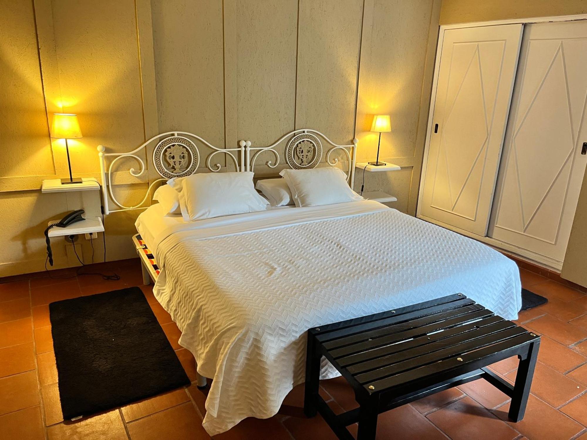 The Literary Man Obidos Hotel Exterior photo